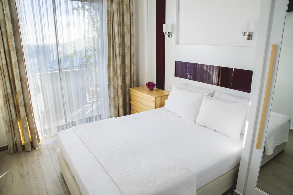 Defne Hotel Kaş Buitenkant foto