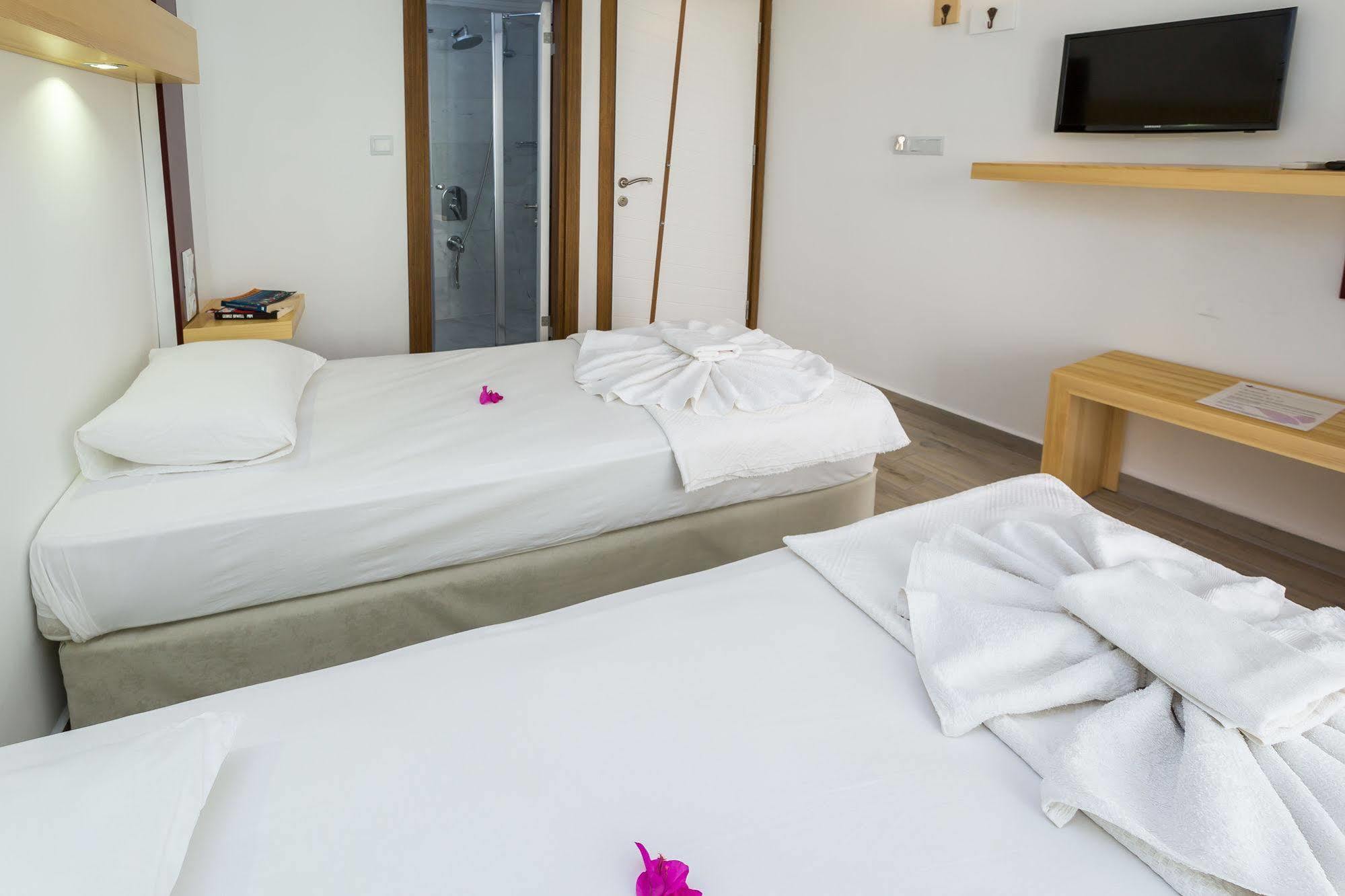 Defne Hotel Kaş Buitenkant foto